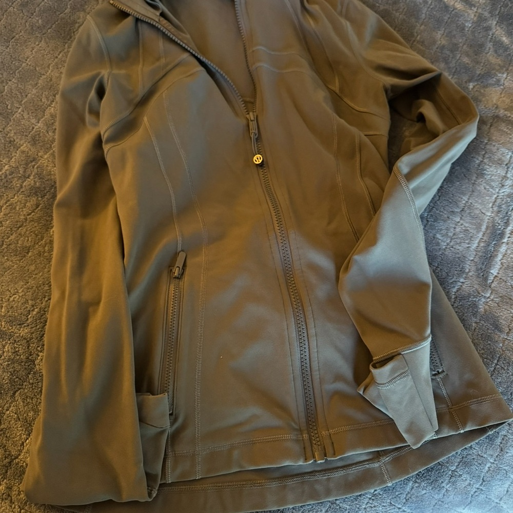 lululemon athletica grey Utility Softshell Jacket